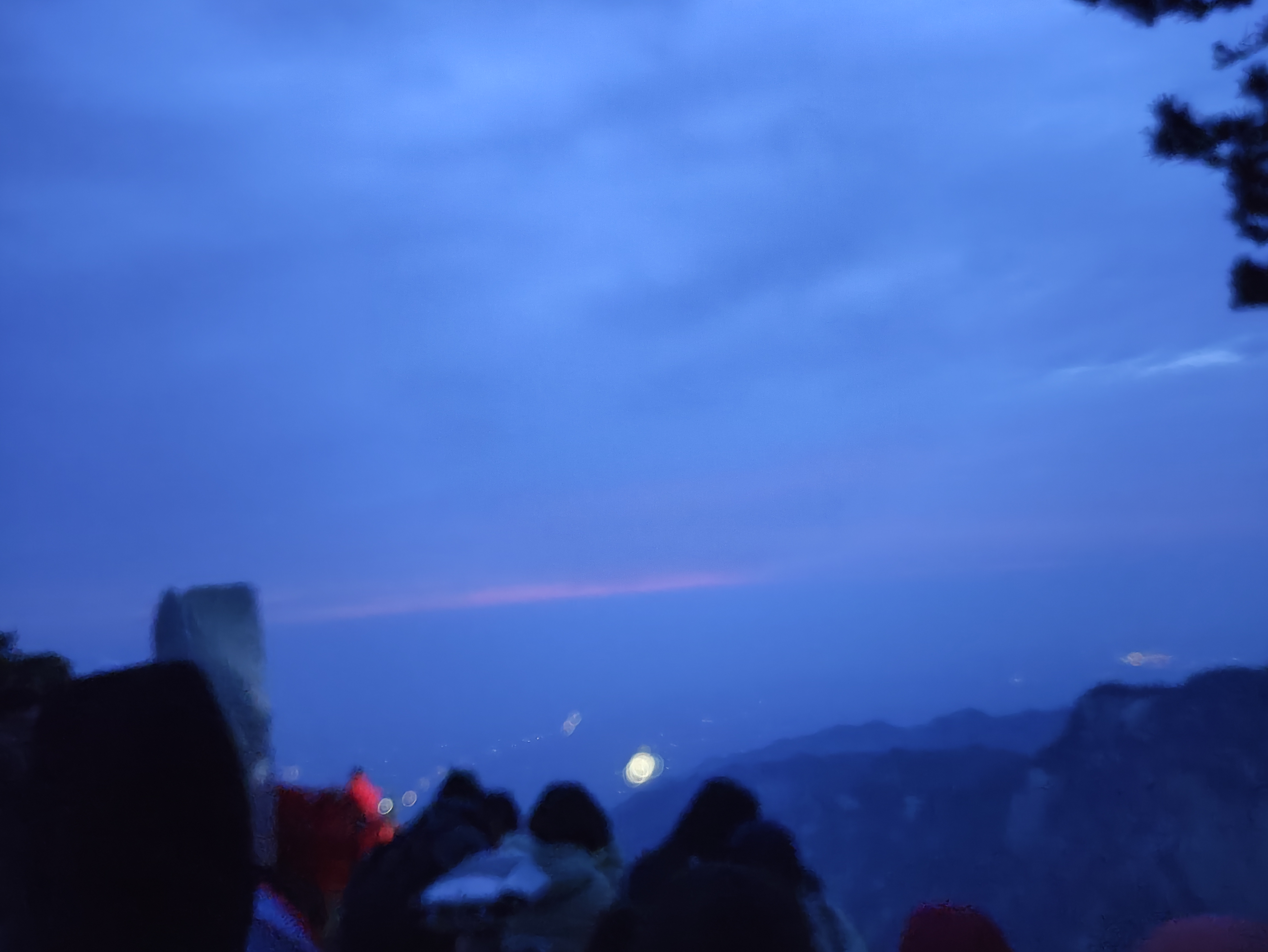 华山
